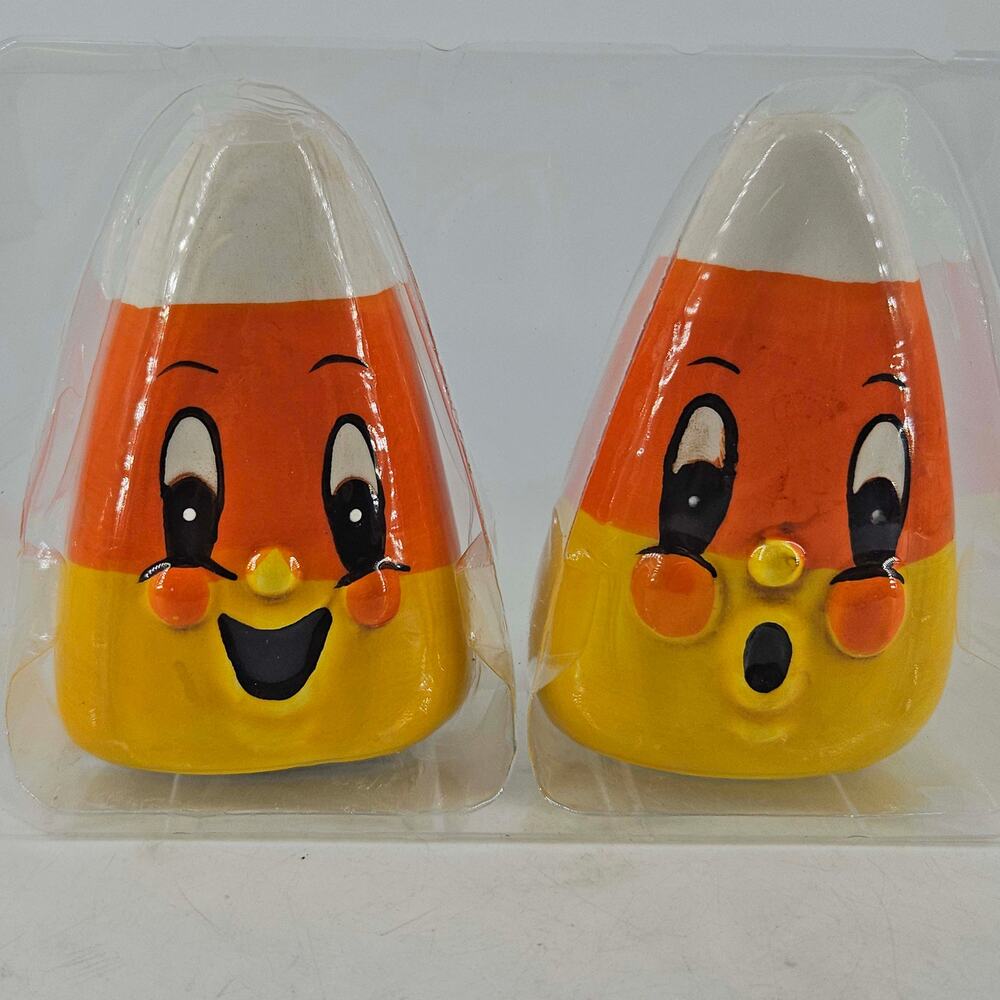 Johanna Parker Halloween candy corn Salt & Pepper Shaker set